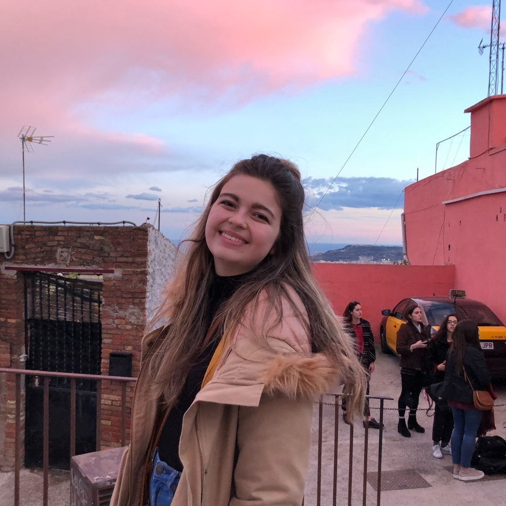 Meet your Posher, Lily